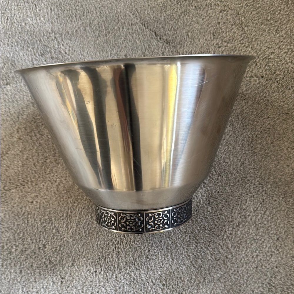 Vintage MCM Stanley Roberts Stainless Steel Salad Bowl Modern Large 10”x7”